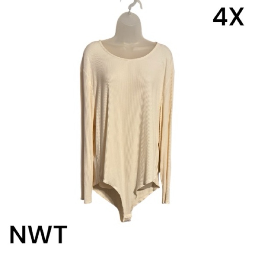 NWT Belle Du Jour Ribbed Cream BODYSUIT PLUS: 4X #CL